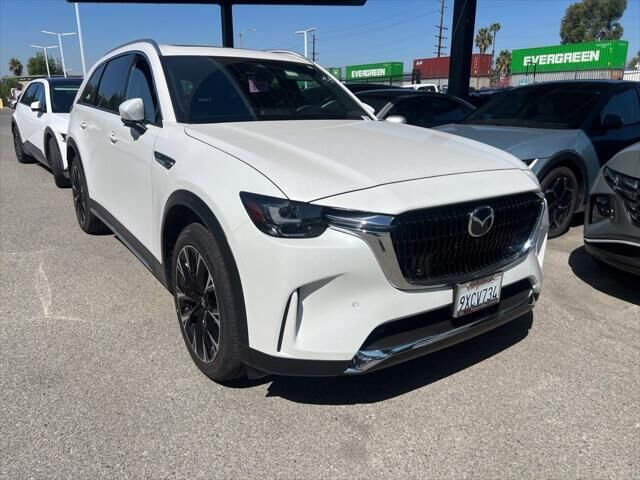 2025 Mazda CX-90 Plug-in Hybrid Premium Plus
