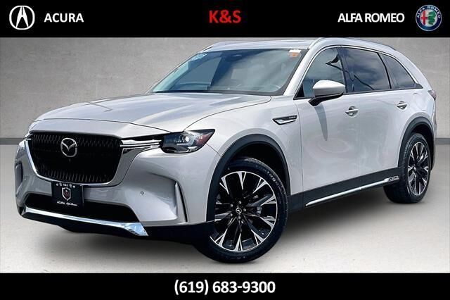 2024 Mazda CX-90 Plug-in Hybrid Premium Plus