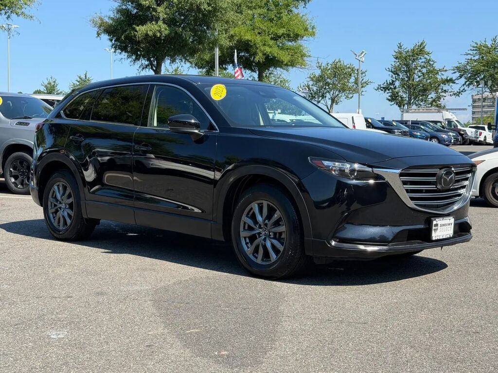 2023 Mazda CX-9 Touring — photo 1 of 5