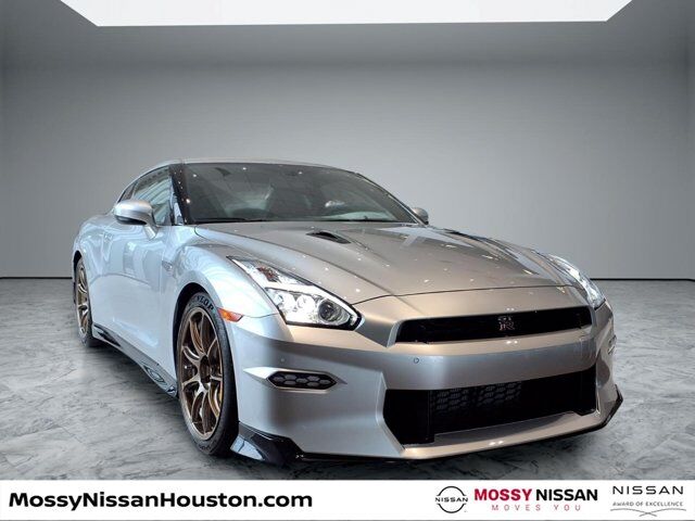 2024 Nissan GT-R T-spec