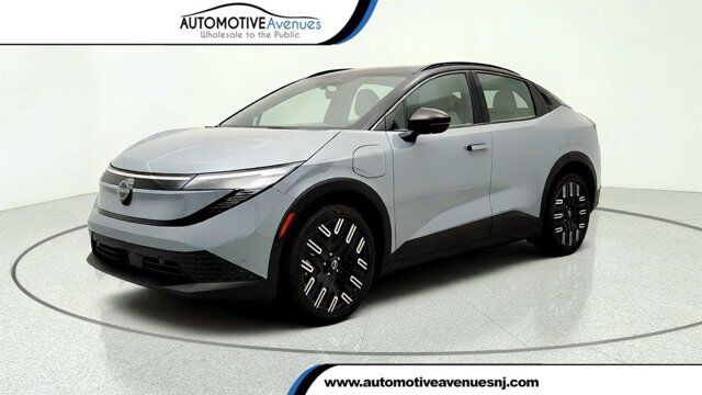 2026 Nissan LEAF PLATINUM+ — photo 1 of 14