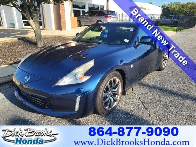 2013 Nissan 370Z Base — photo 1 of 10