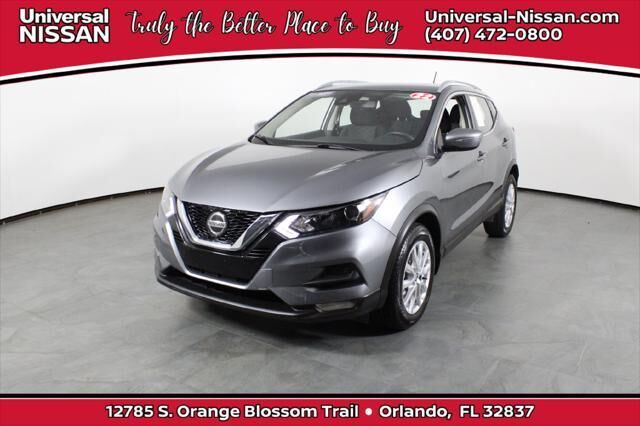 2022 Nissan Rogue Sport SV — photo 1 of 13