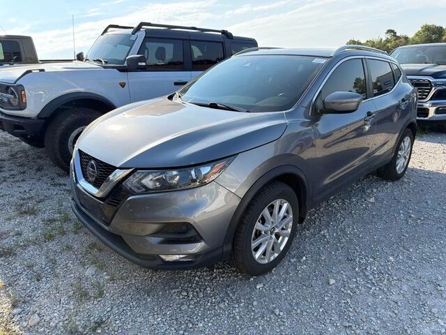2022 Nissan Rogue Sport SV