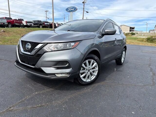 2022 Nissan Rogue Sport SV