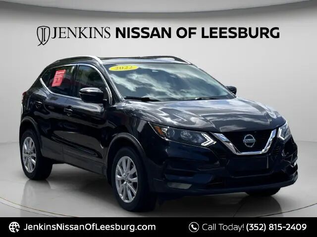 2022 Nissan Rogue Sport SV