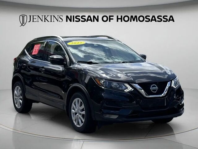 2022 Nissan Rogue Sport SV