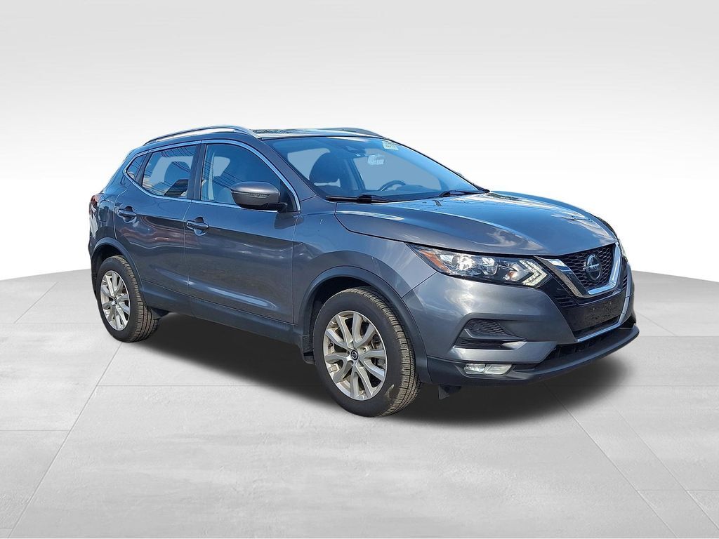 2021 Nissan Rogue Sport SV — photo 1 of 13