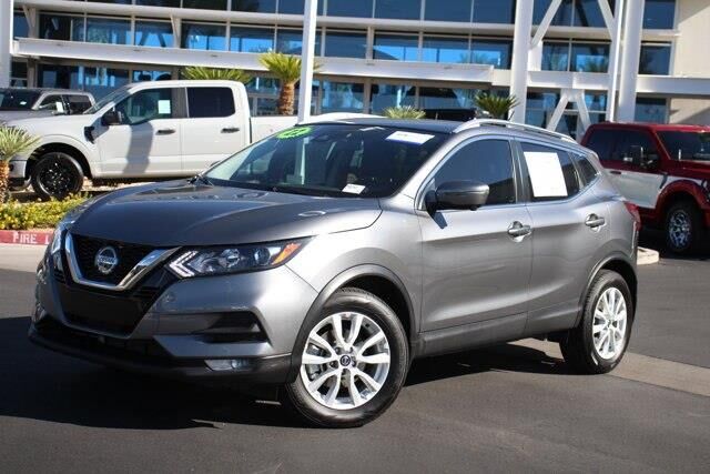 2022 Nissan Rogue Sport SV