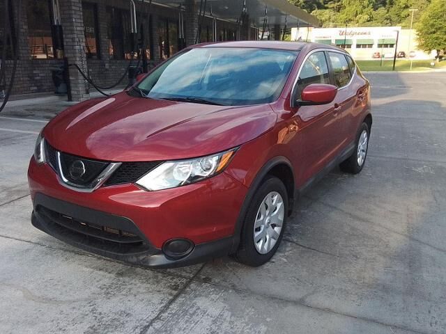 2019 Nissan Rogue Sport S — photo 1 of 13