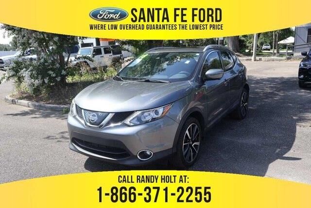 2018 Nissan Rogue Sport S — photo 1 of 13
