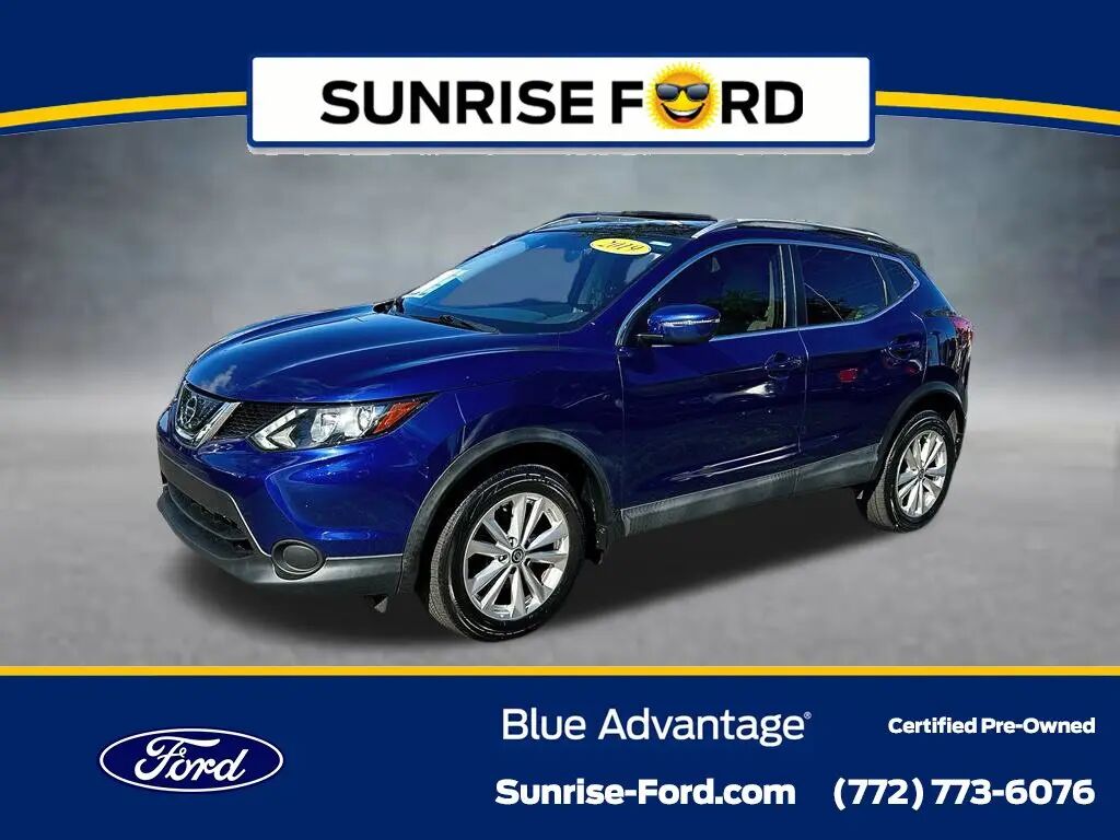 2019 Nissan Rogue Sport S — photo 1 of 13