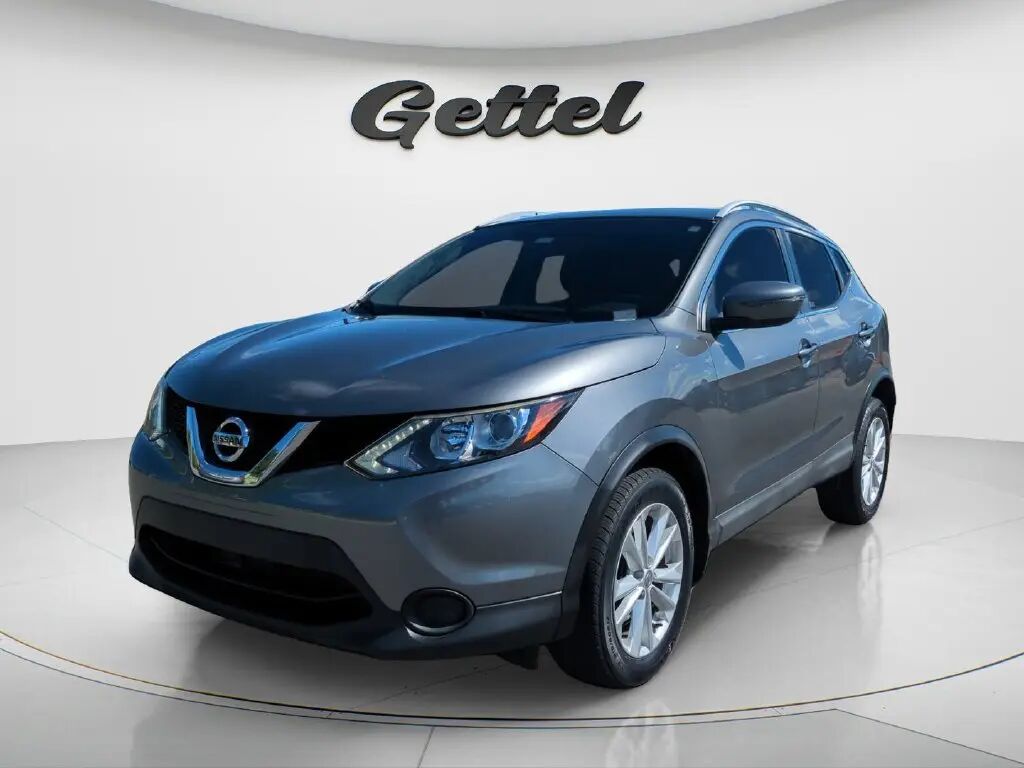 2018 Nissan Rogue Sport S — photo 1 of 13