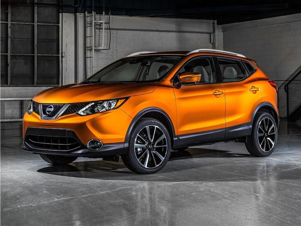 2018 Nissan Rogue Sport S — photo 1 of 13