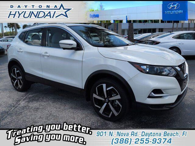 2022 Nissan Rogue Sport SL