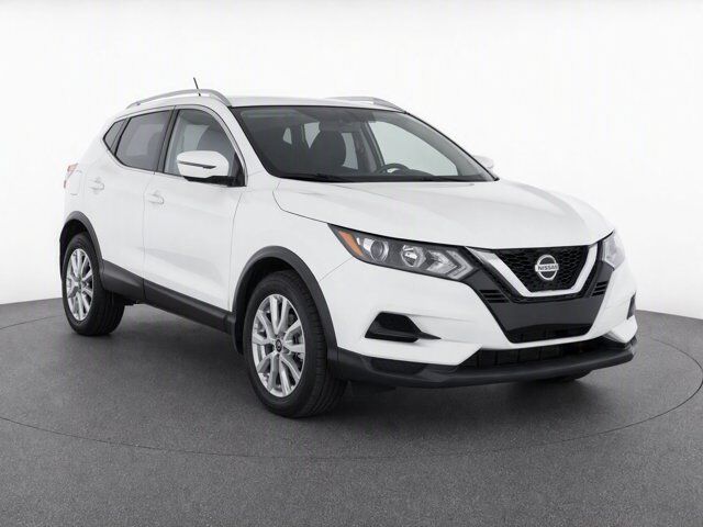 2020 Nissan Rogue Sport SV — photo 1 of 1