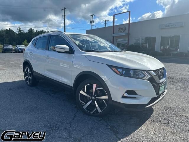 2020 Nissan Rogue Sport S