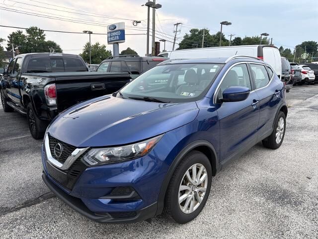 2020 Nissan Rogue Sport S — photo 1 of 26