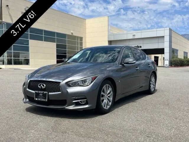 2015 INFINITI Q50 Premium