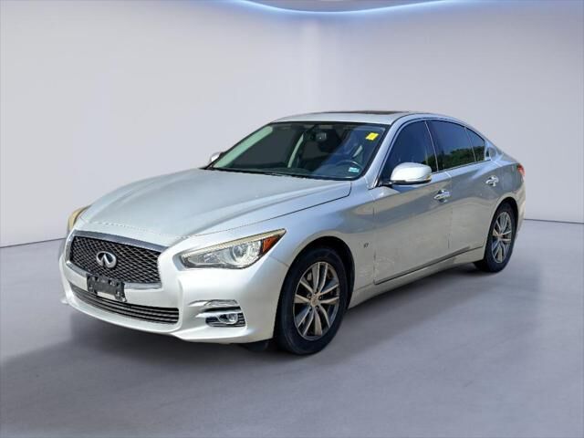 2015 INFINITI Q50 Premium