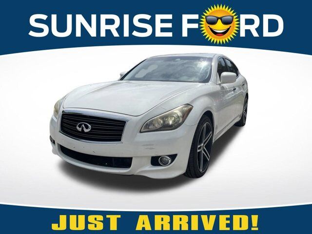 2011 INFINITI M37 Base
