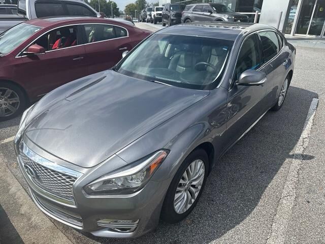 2015 INFINITI Q70L 3.7