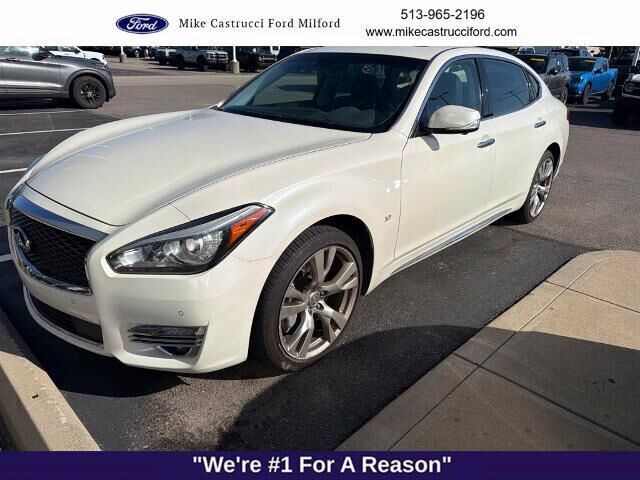 2016 INFINITI Q70L 3.7