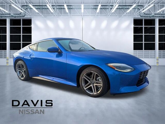 2025 Nissan Z Sport