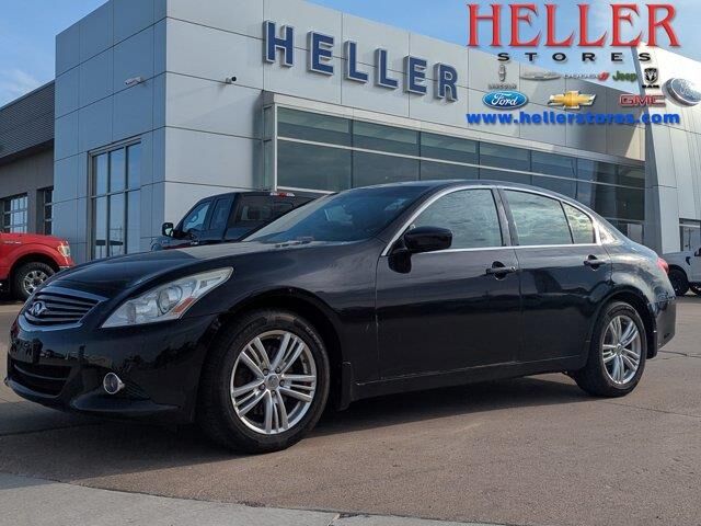 2013 INFINITI G37 Sedan x