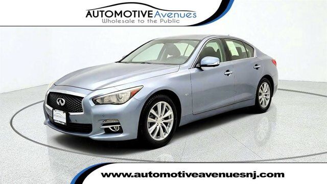 2017 INFINITI Q50 2.0t Premium