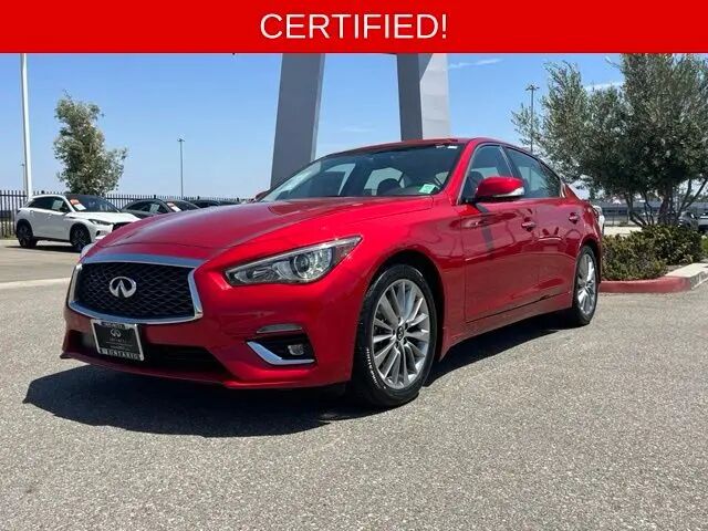 2023 INFINITI Q50 Luxe — photo 1 of 9