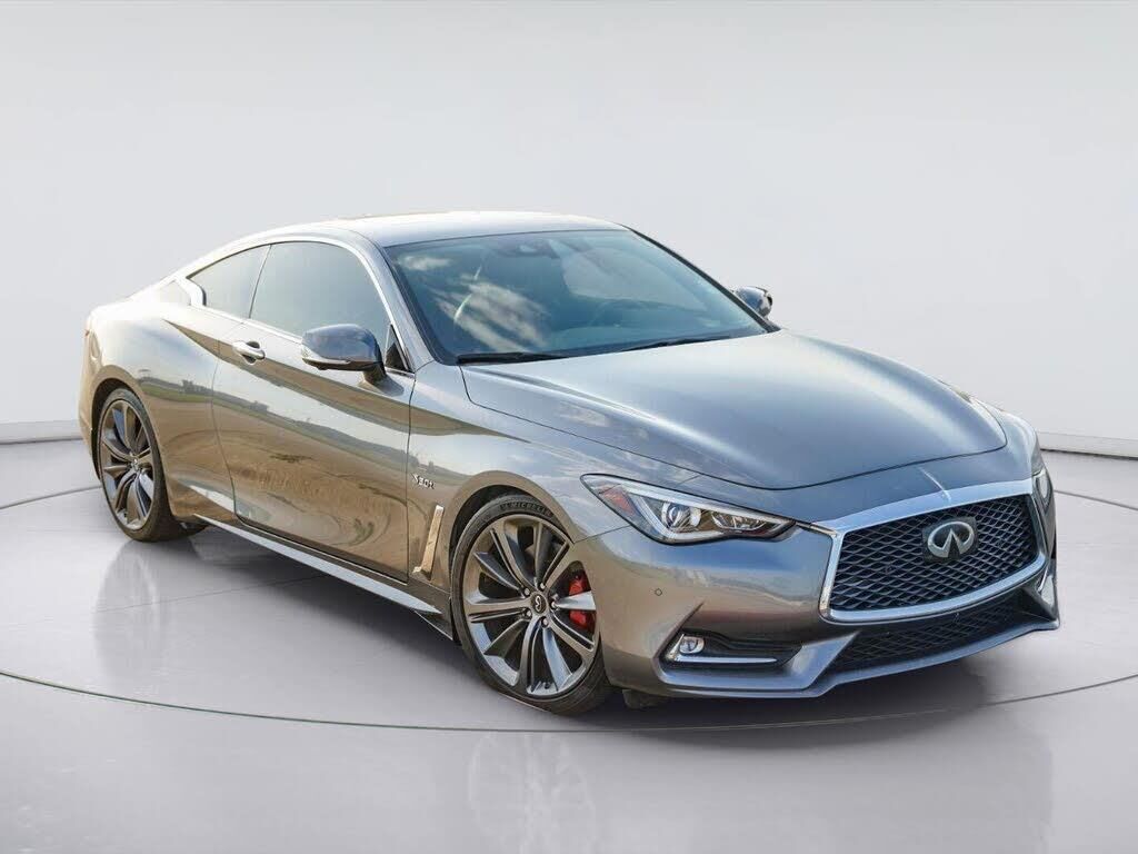 2018 INFINITI Q60 Red Sport 400 — photo 1 of 1
