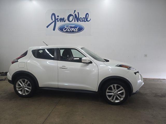2017 Nissan JUKE S — photo 1 of 13