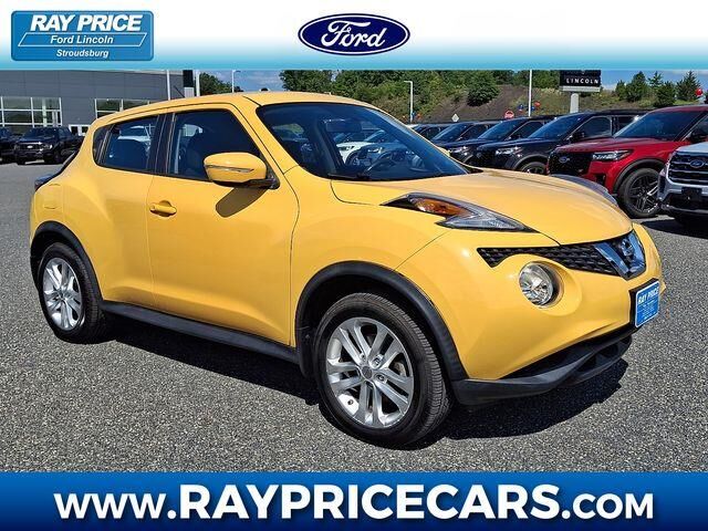 2015 Nissan JUKE S — photo 1 of 13