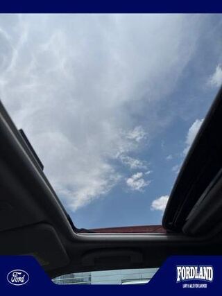 2011 Nissan JUKE S — photo 1 of 2