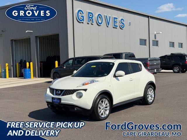 2012 Nissan JUKE S — photo 1 of 13