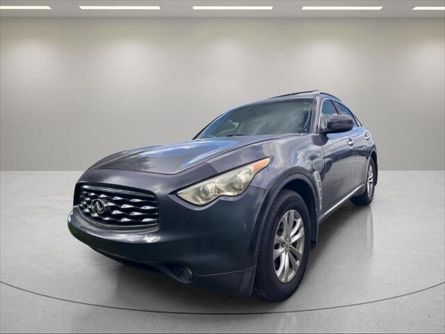 2010 INFINITI FX35 Base