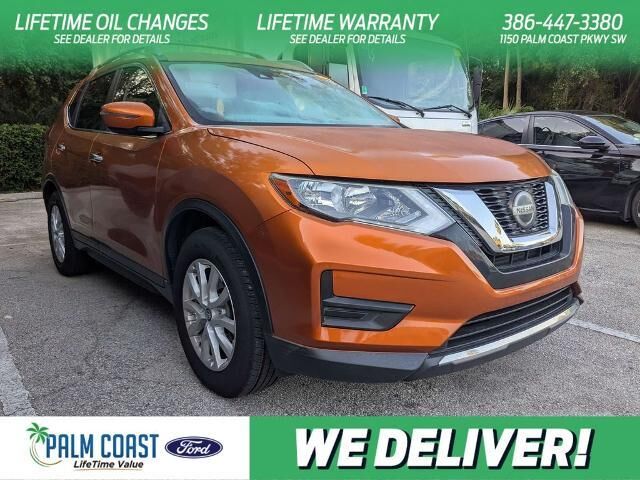 2019 Nissan Rogue S — photo 1 of 13