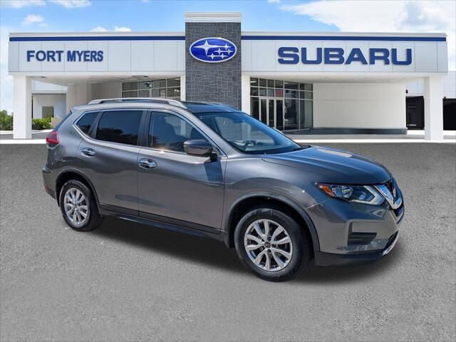 2019 Nissan Rogue SV — photo 1 of 13