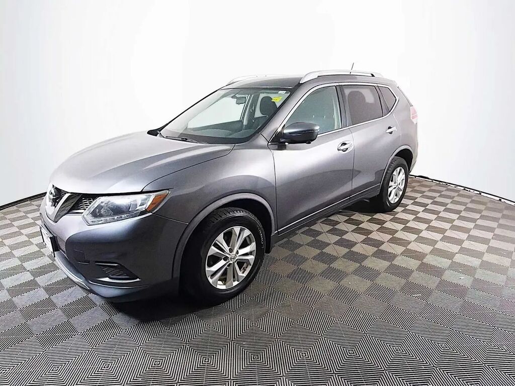 2016 Nissan Rogue S — photo 1 of 2