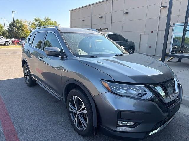 2017 Nissan Rogue SL