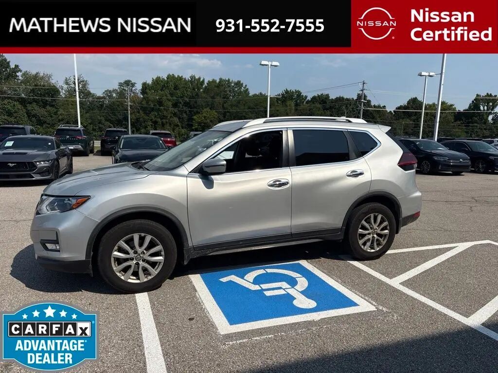 2019 Nissan Rogue S — photo 1 of 14