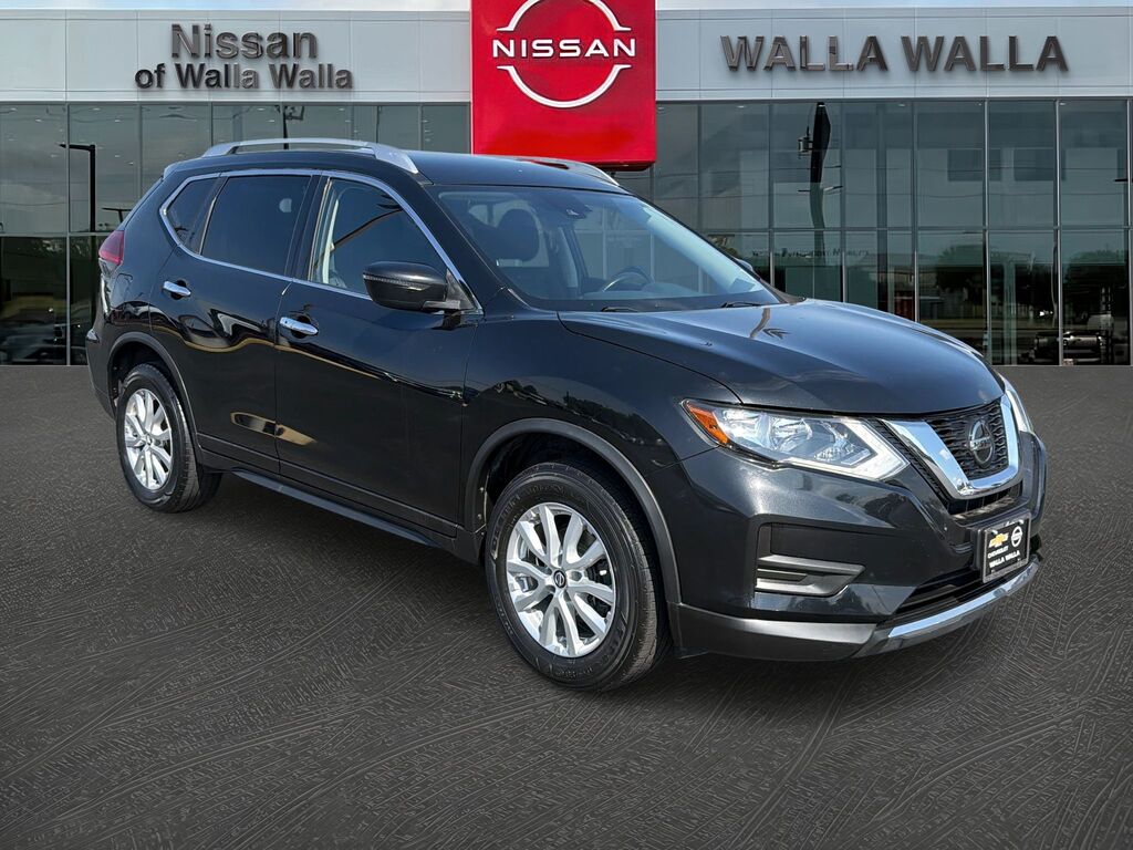 2020 Nissan Rogue — photo 1 of 12