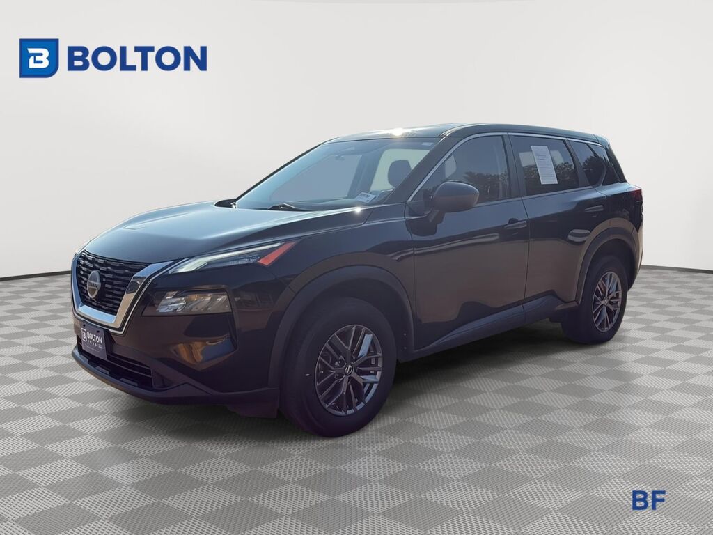2021 Nissan Rogue S — photo 1 of 15