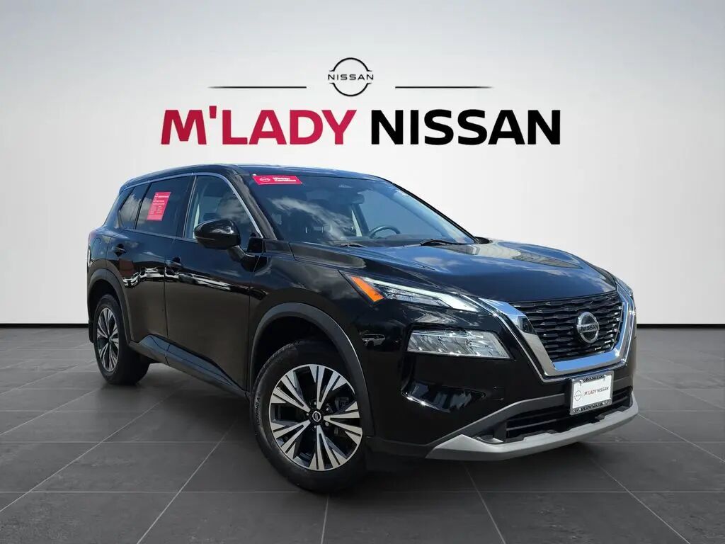 2021 Nissan Rogue SV — photo 1 of 13