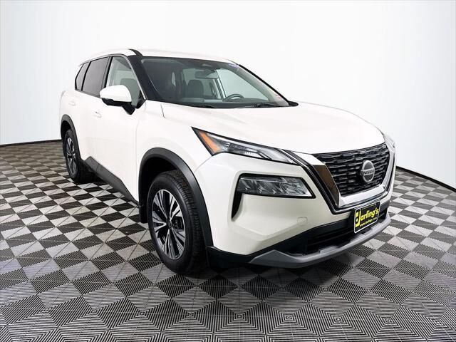 2021 Nissan Rogue SV — photo 1 of 13