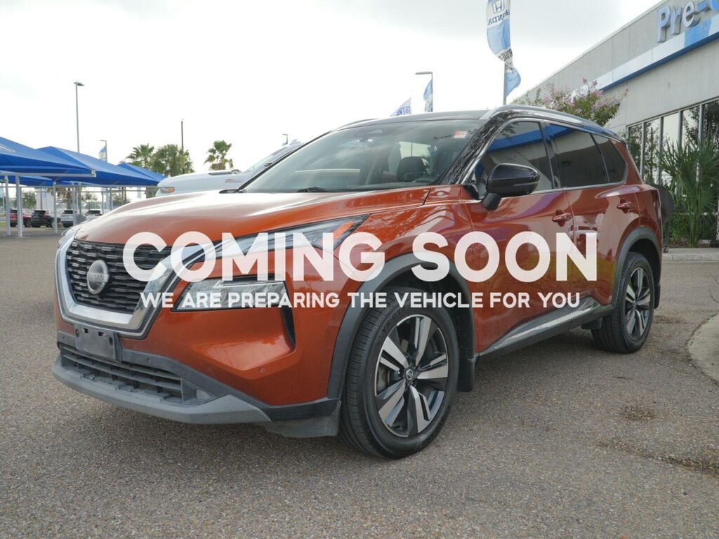 2021 Nissan Rogue SL — photo 1 of 4