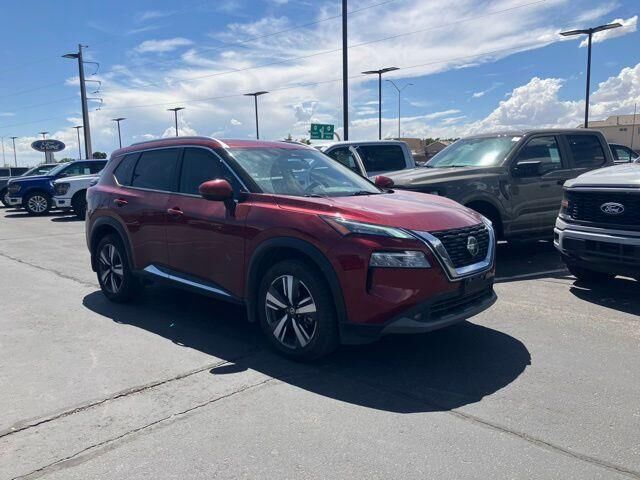 2021 Nissan Rogue SL — photo 1 of 4