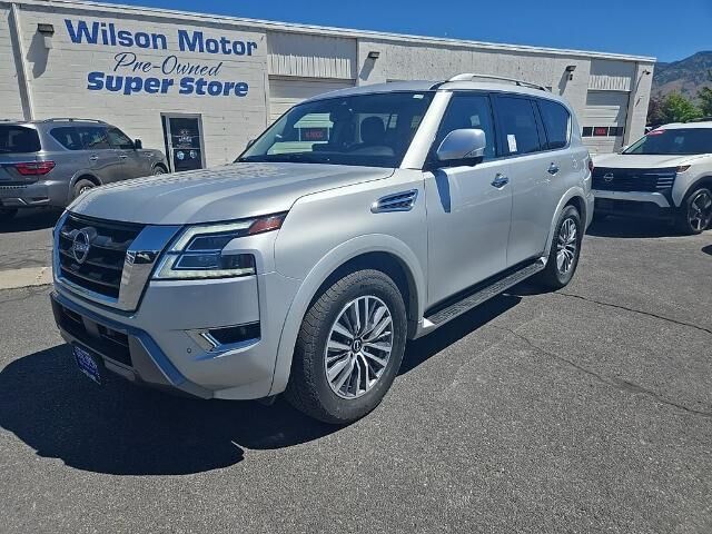 2024 Nissan Armada SL — photo 1 of 13