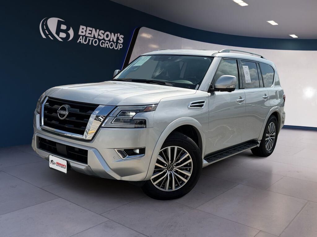 2023 Nissan Armada SL — photo 1 of 13